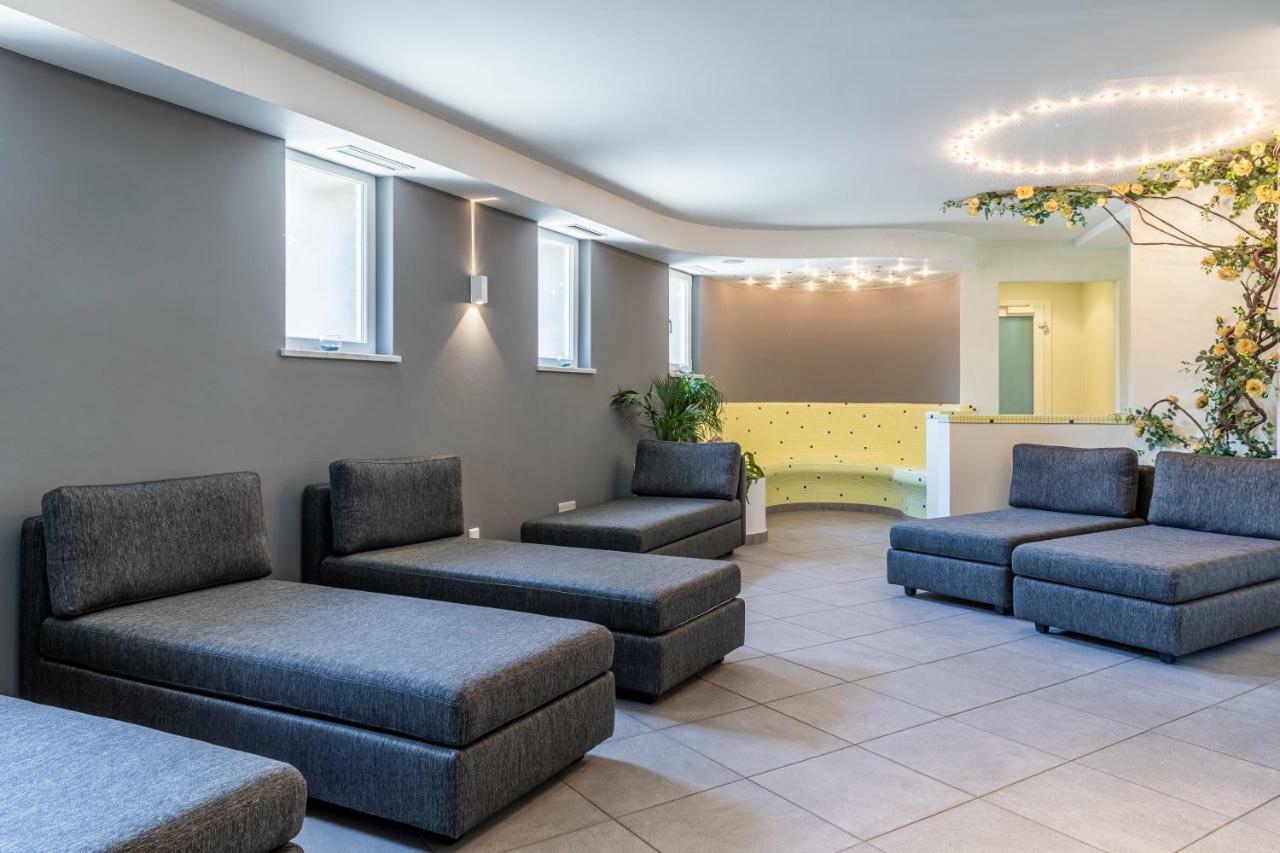Hotel Traminerhof Termeno Eksteriør billede